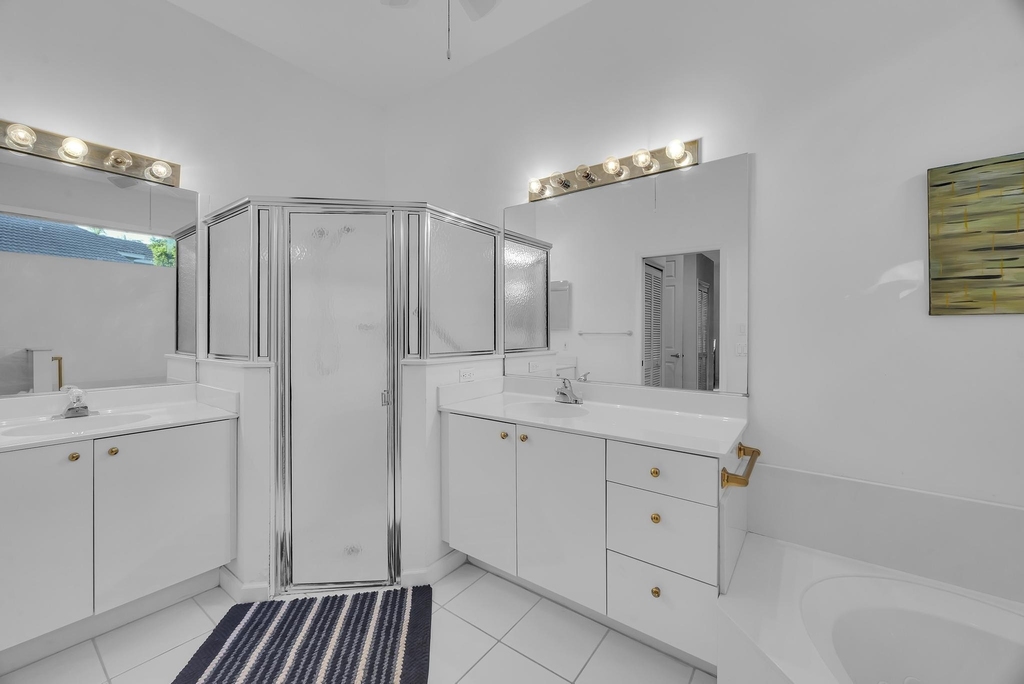 615 Sw St Thomas Cove - Photo 15