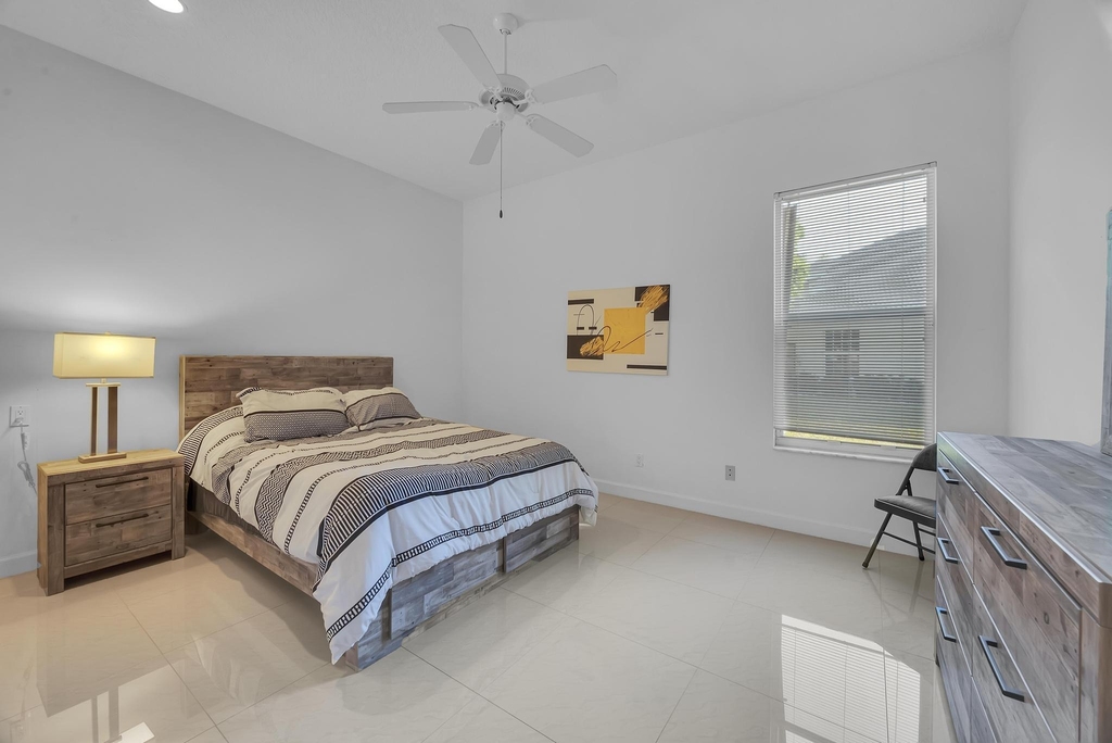 615 Sw St Thomas Cove - Photo 21