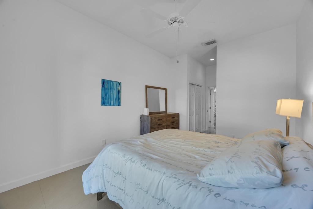 615 Sw St Thomas Cove - Photo 18