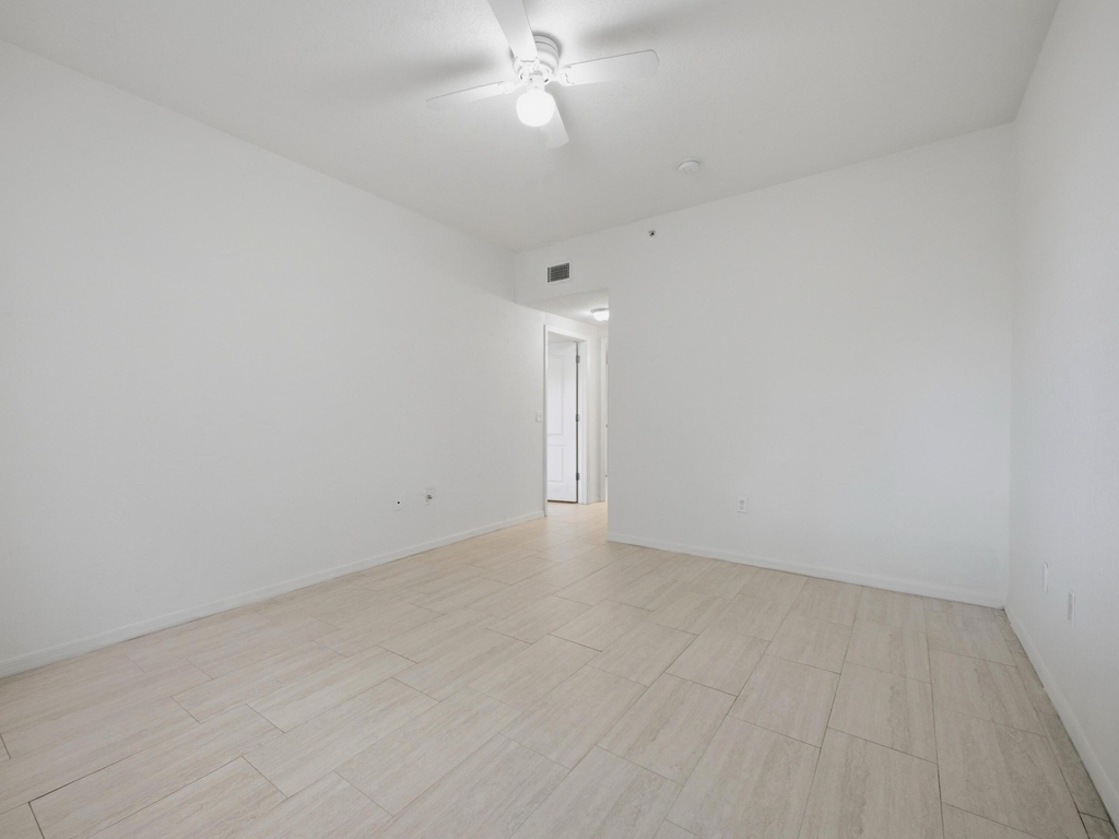 11041 Legacy Boulevard - Photo 19