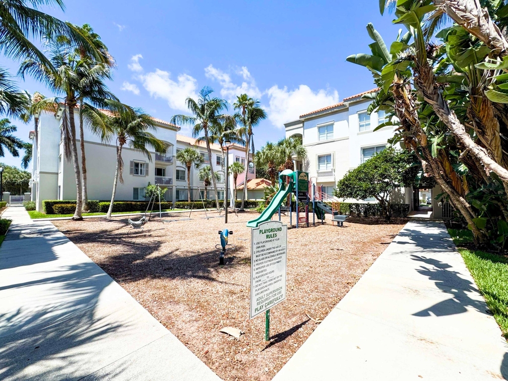 11041 Legacy Boulevard - Photo 34
