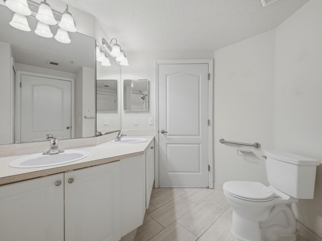11041 Legacy Boulevard - Photo 16