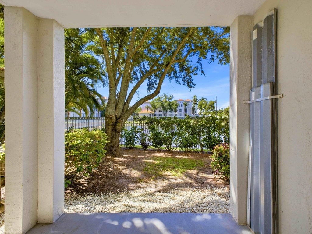 11041 Legacy Boulevard - Photo 0