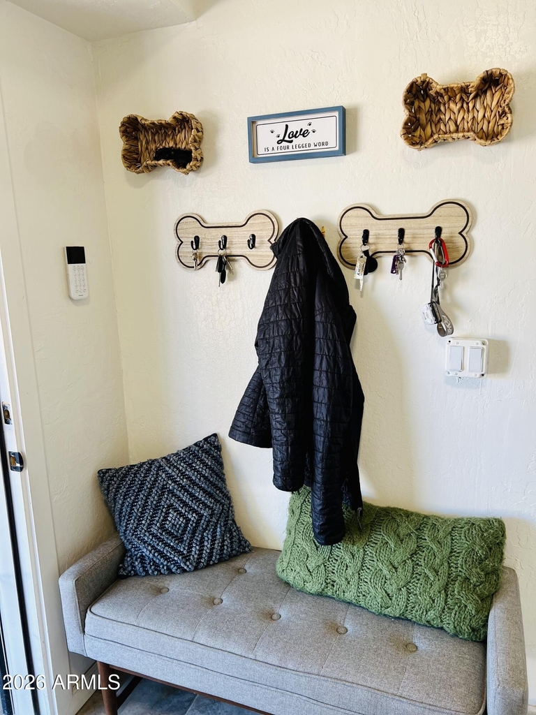 1711 W Montecito Avenue - Photo 1
