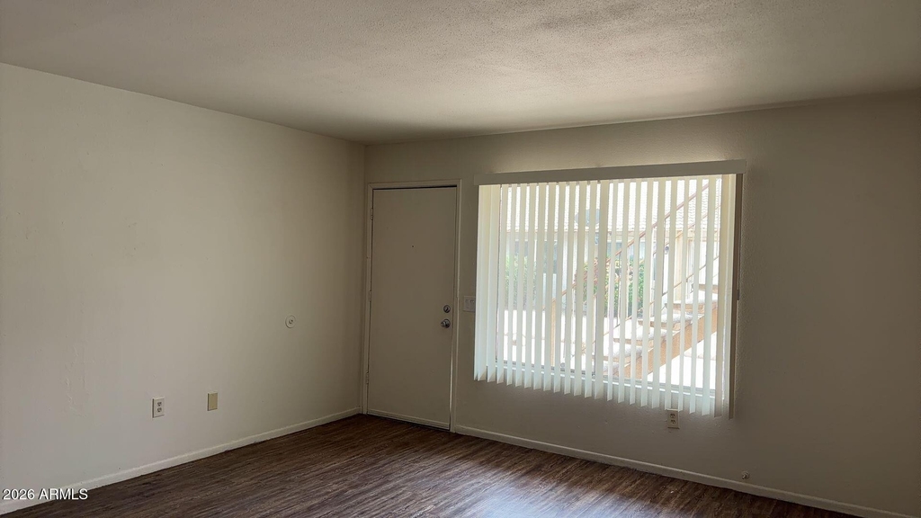 4418 N 53rd Lane - Photo 9
