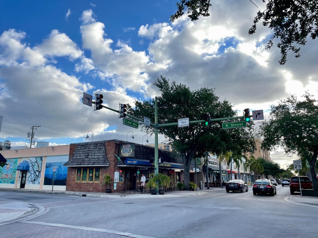 921 S M Street - Photo 43