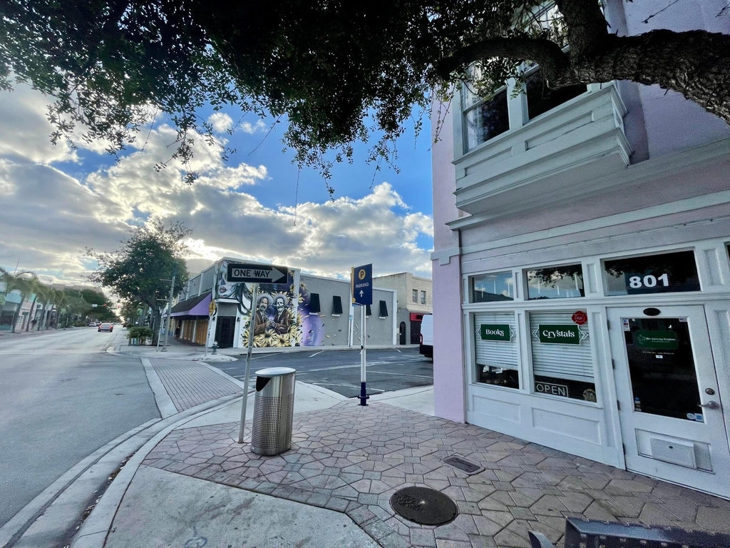 921 S M Street - Photo 45