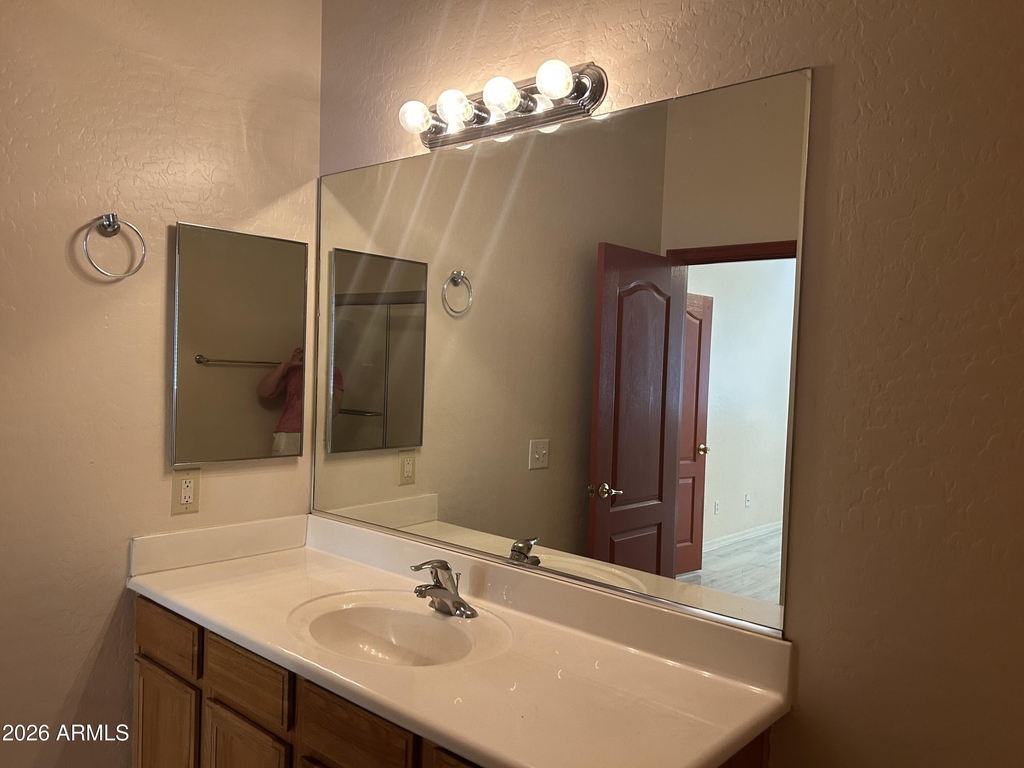 105 N Warren Street - Photo 8