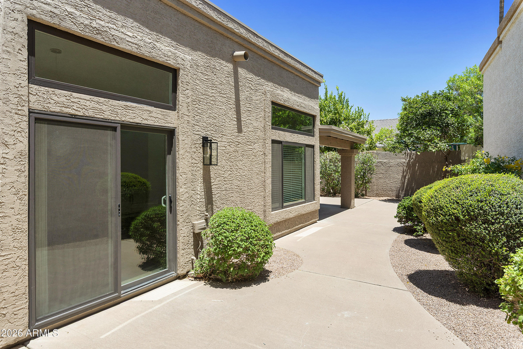 9505 N 106th Place - Photo 21