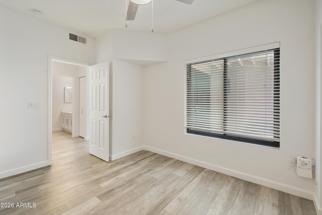 9505 N 106th Place - Photo 16
