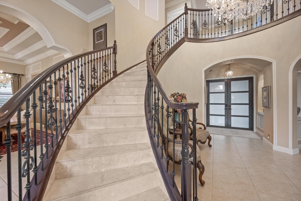 10771 Versailles Boulevard - Photo 22