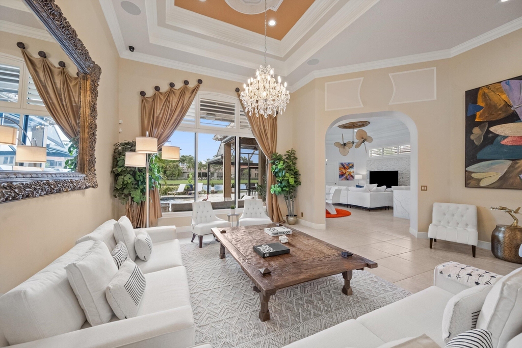 10771 Versailles Boulevard - Photo 6