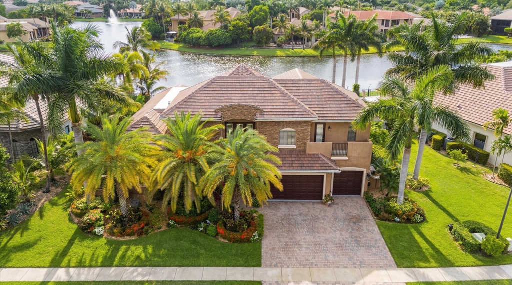 10771 Versailles Boulevard - Photo 46