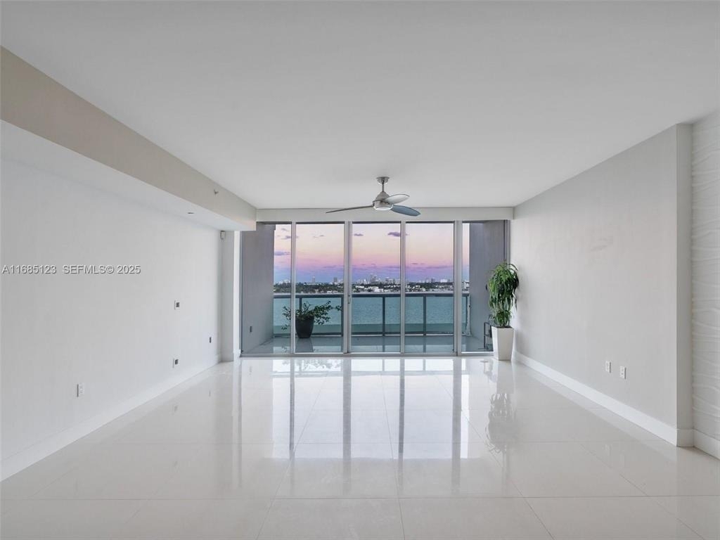 7935 East Drive - Photo 4