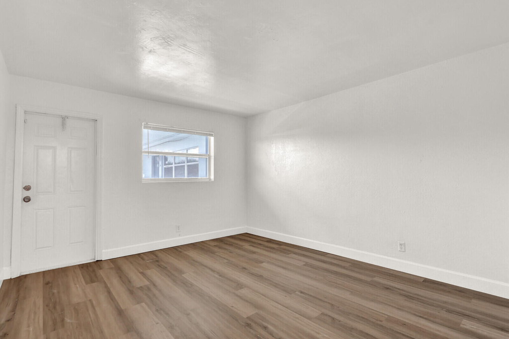 2701 Avenue E - Photo 13