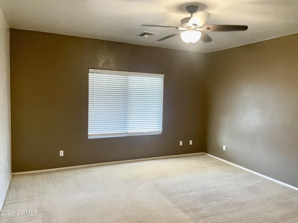17456 W Ashley Drive - Photo 9