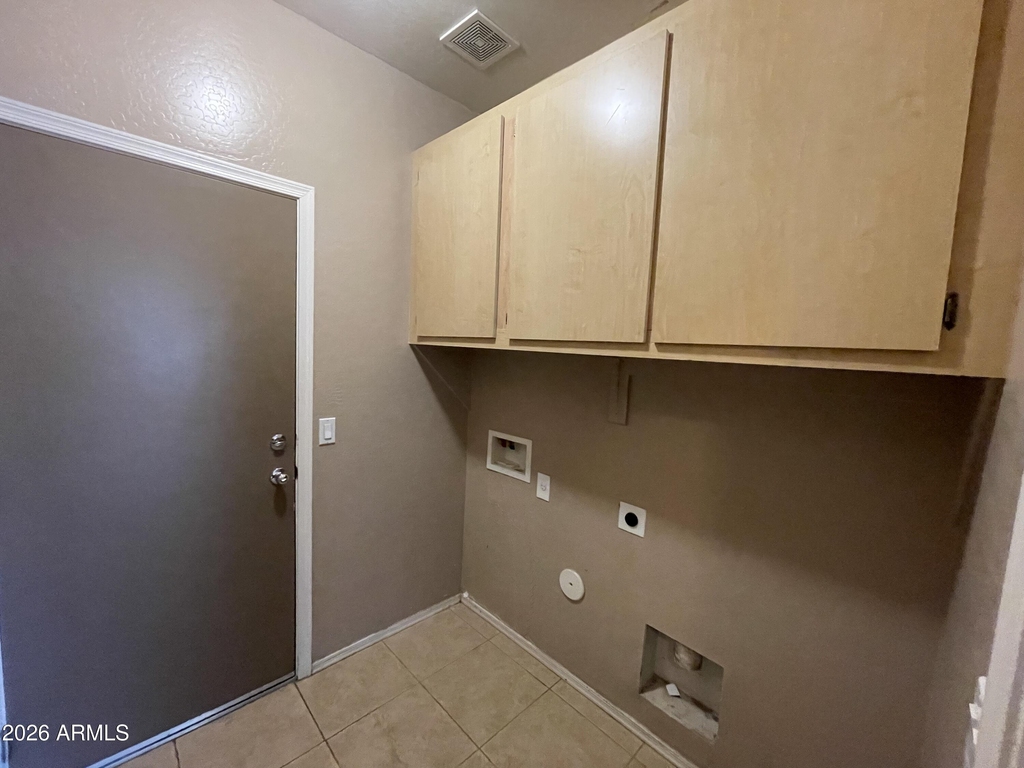 17456 W Ashley Drive - Photo 18