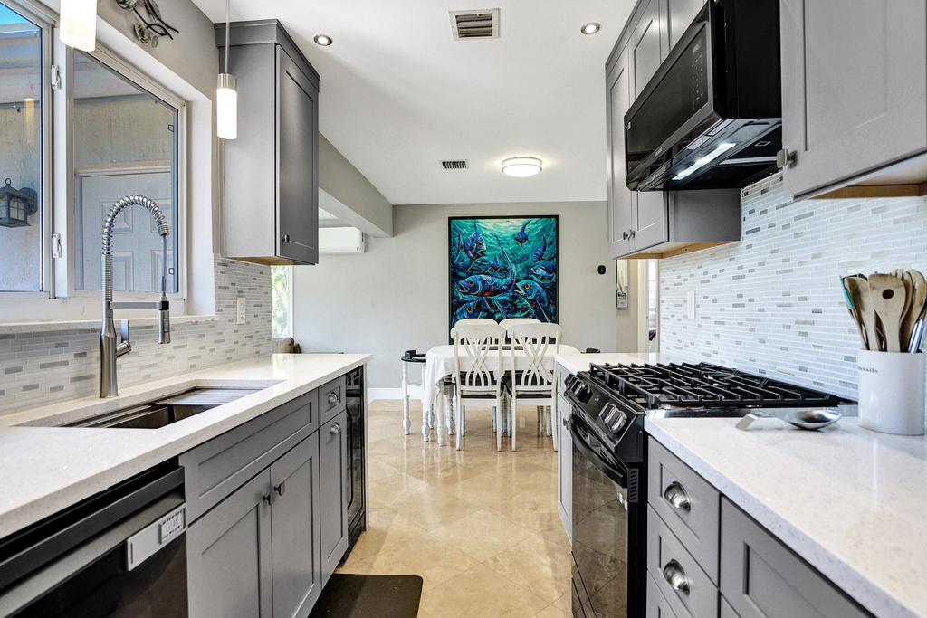 1041 Sw 32nd Street - Photo 22