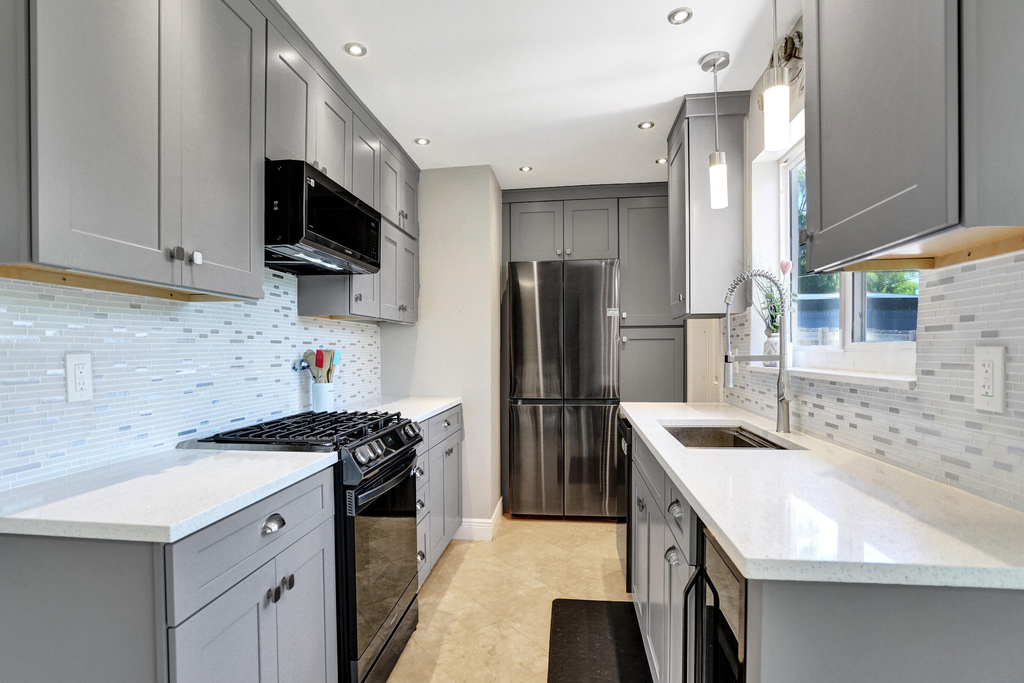 1041 Sw 32nd Street - Photo 24
