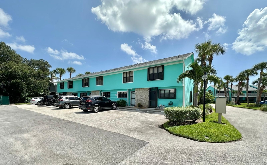 13509 S Indian River Drive - Photo 2