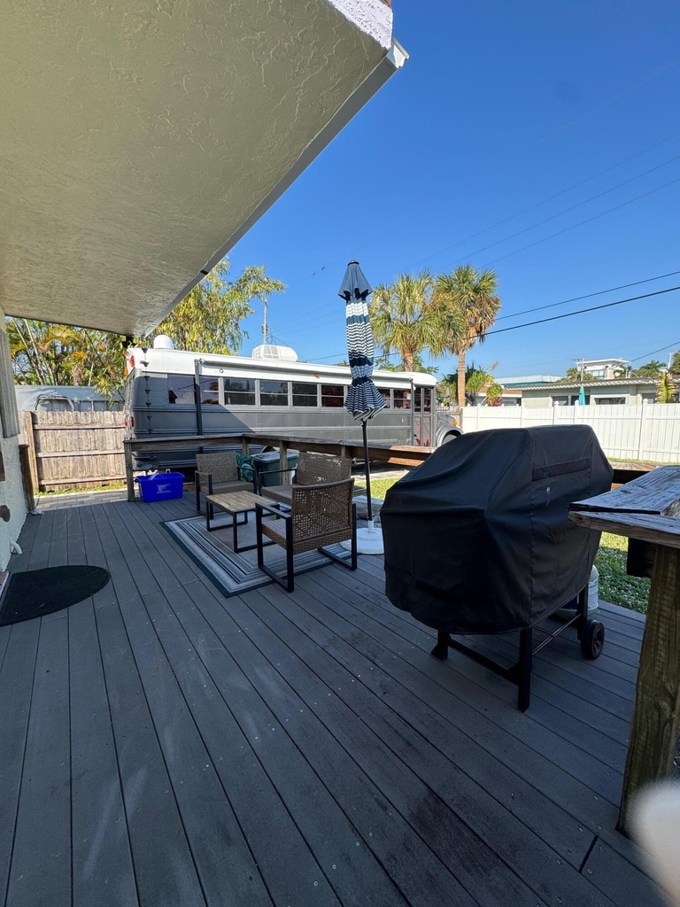 256 E 24th Street - Photo 18