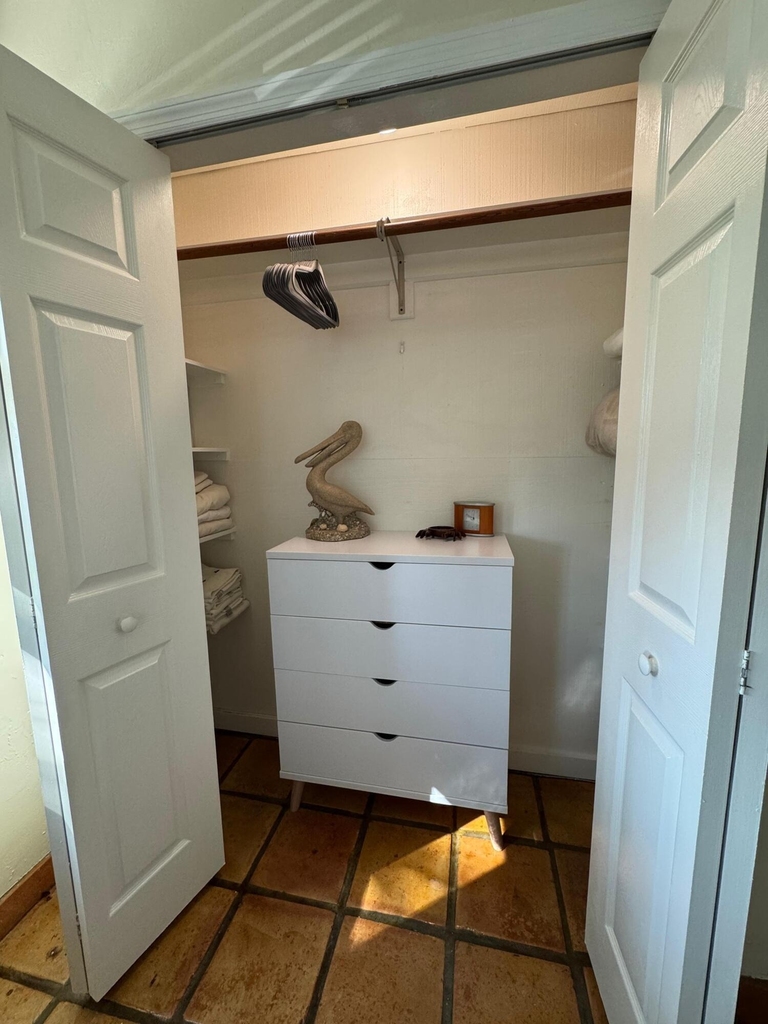 256 E 24th Street - Photo 2