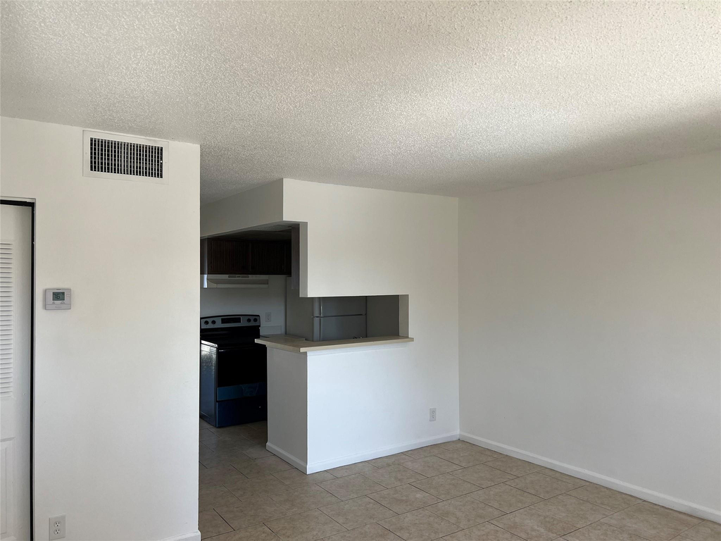 1500 N Congress Avenue - Photo 1