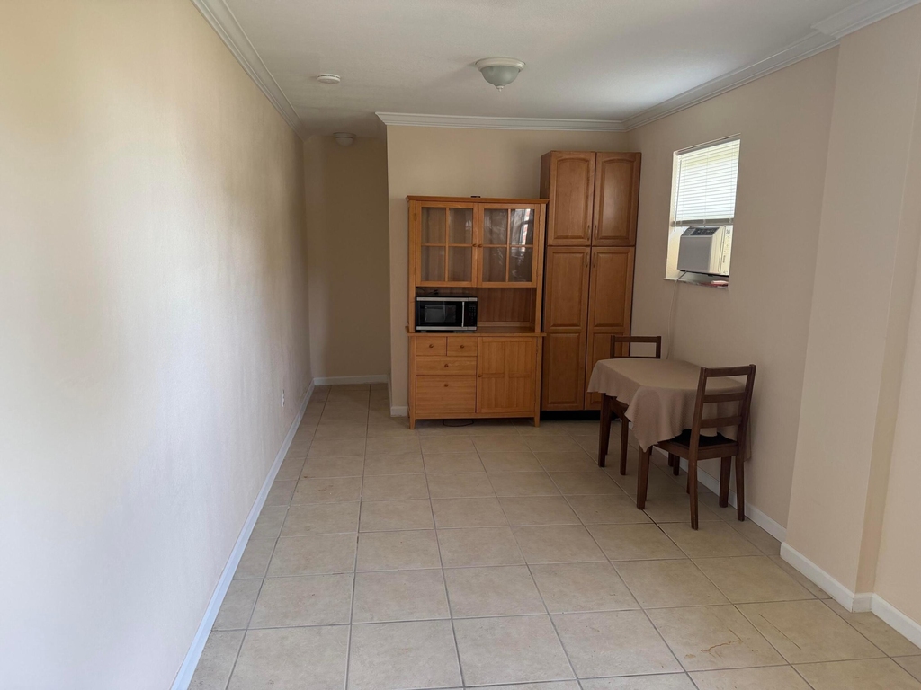 926 14th Street - Photo 7