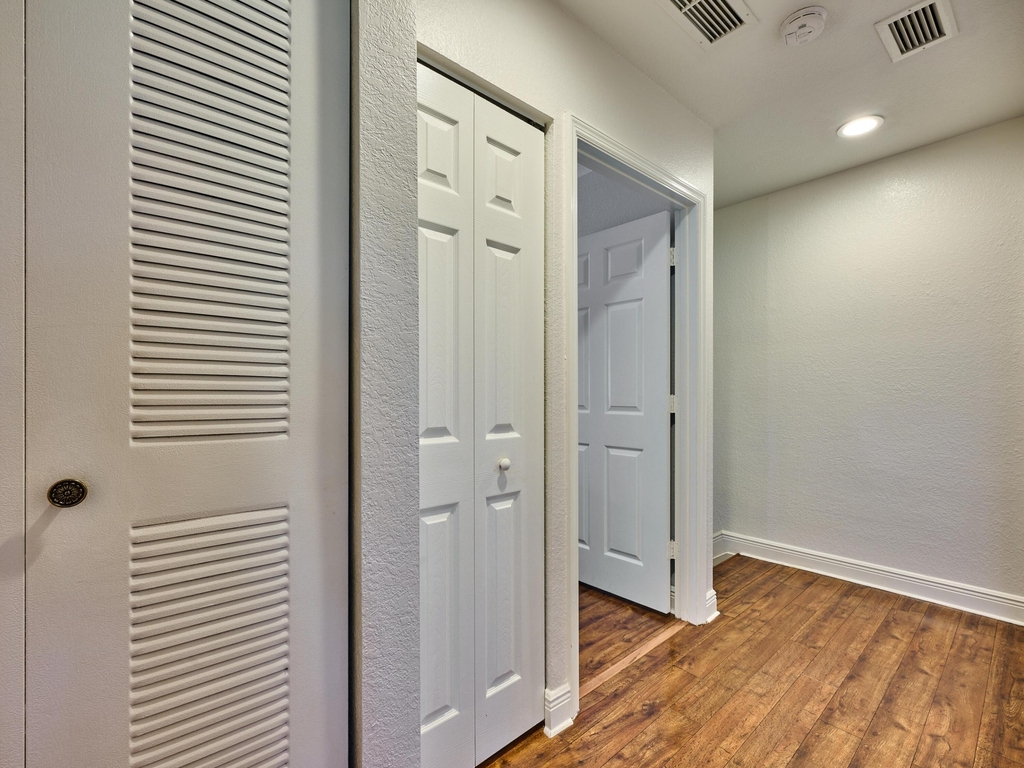 6725 Old Farm Trail - Photo 32