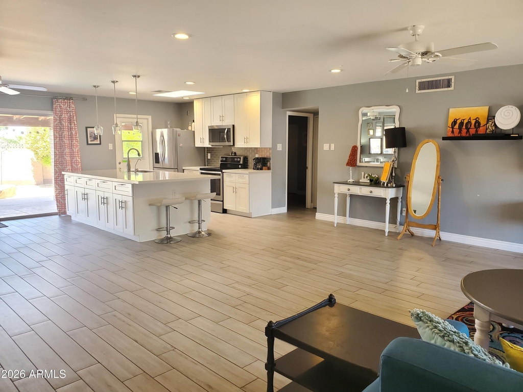 4404 S Rita Lane - Photo 2