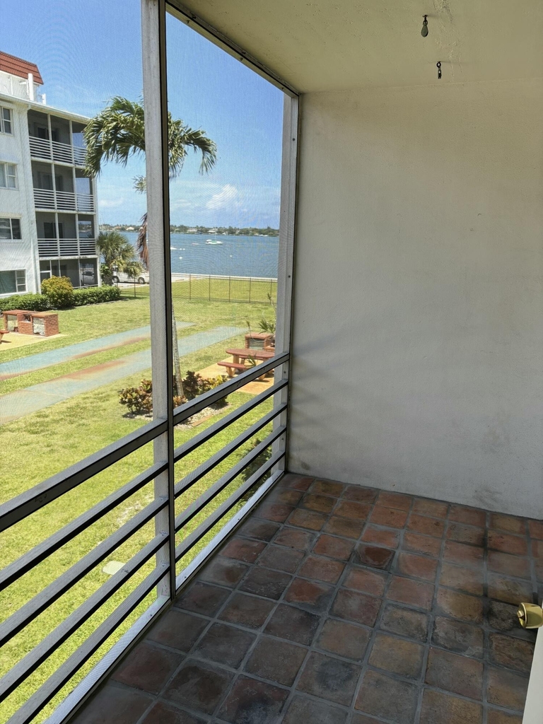 4500 N Flagler Drive - Photo 0