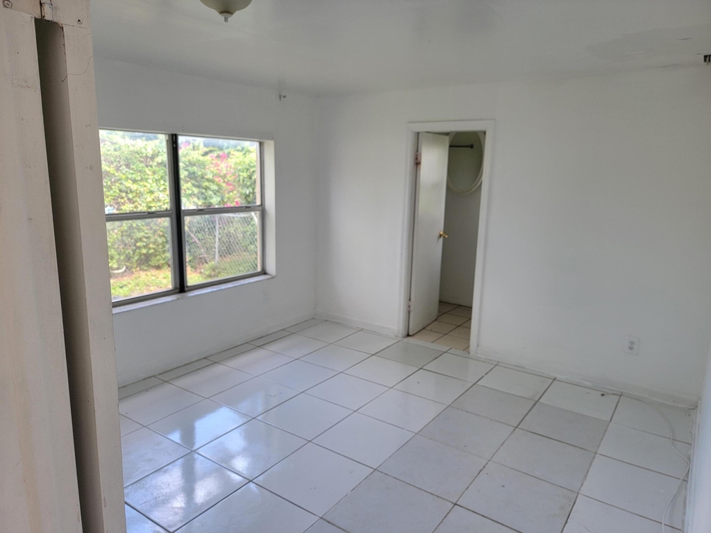275 Nw 187th Street - Photo 7