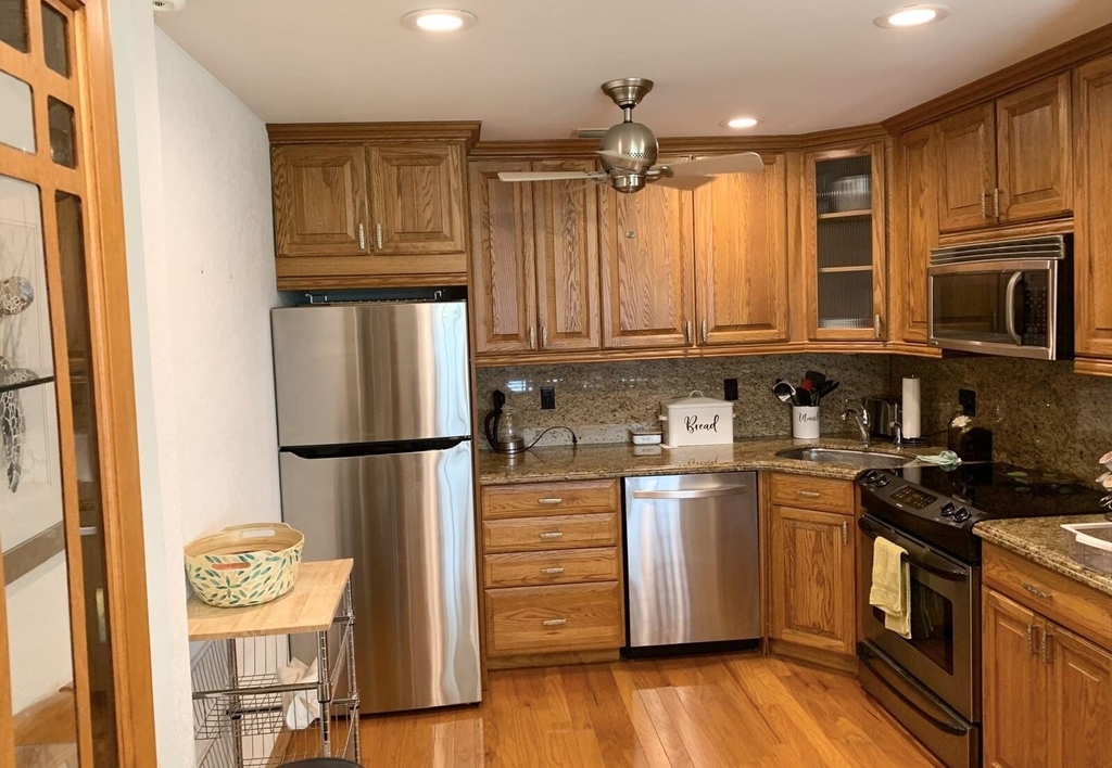 2453 Ne 51st Street - Photo 3