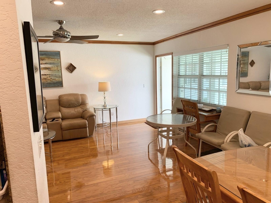 2453 Ne 51st Street - Photo 12