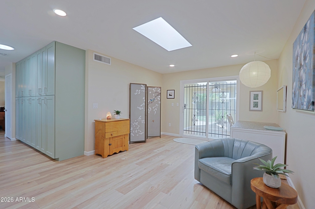 703 E Auburn Drive - Photo 13