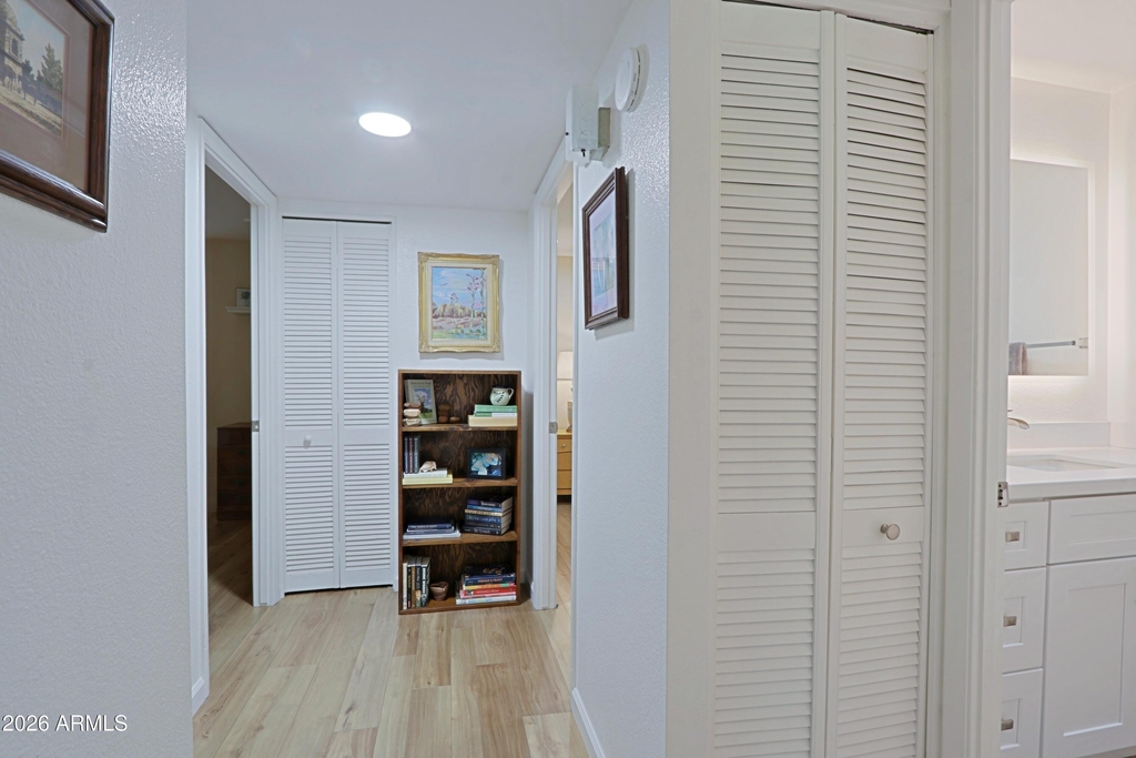 703 E Auburn Drive - Photo 19