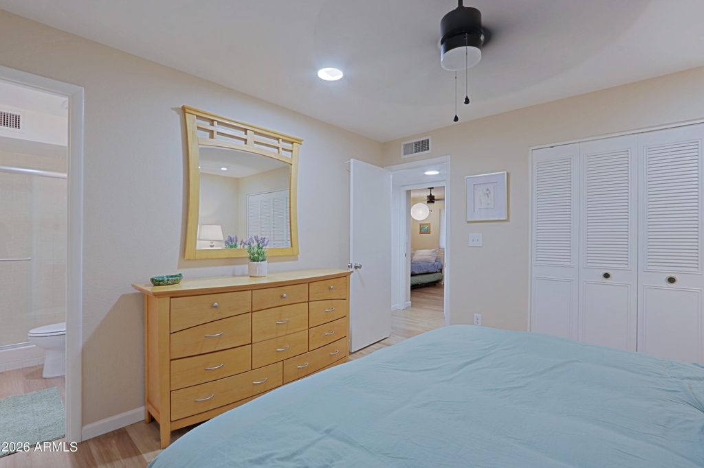 703 E Auburn Drive - Photo 21