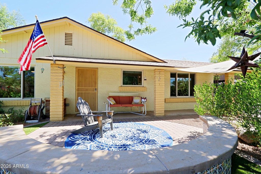 703 E Auburn Drive - Photo 4
