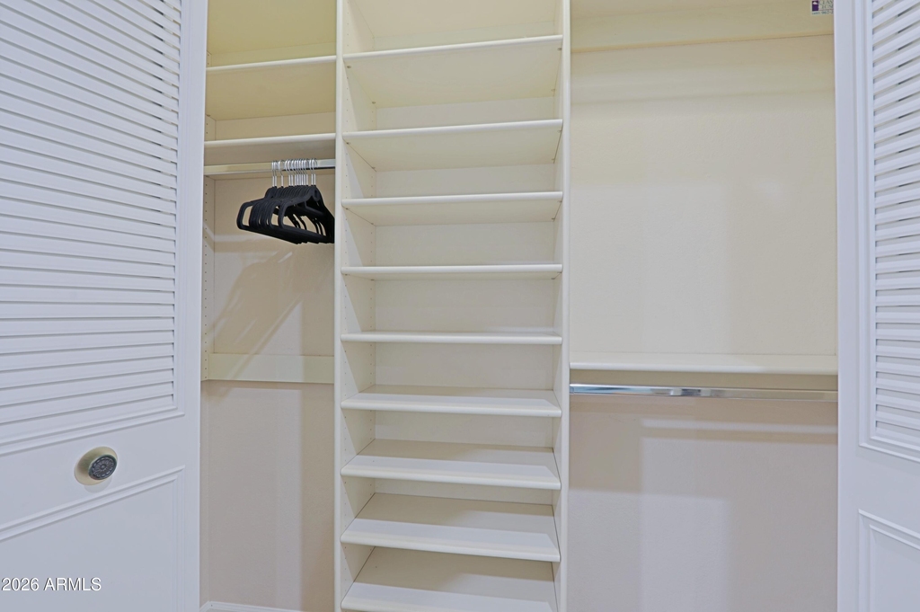 703 E Auburn Drive - Photo 24