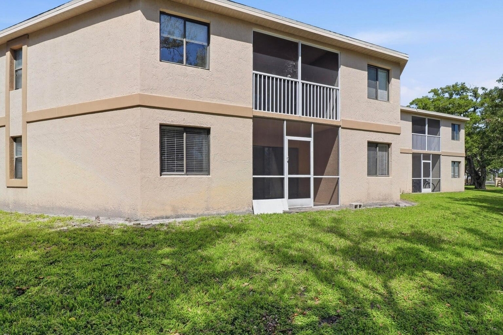2625 Heathcote Drive - Photo 17
