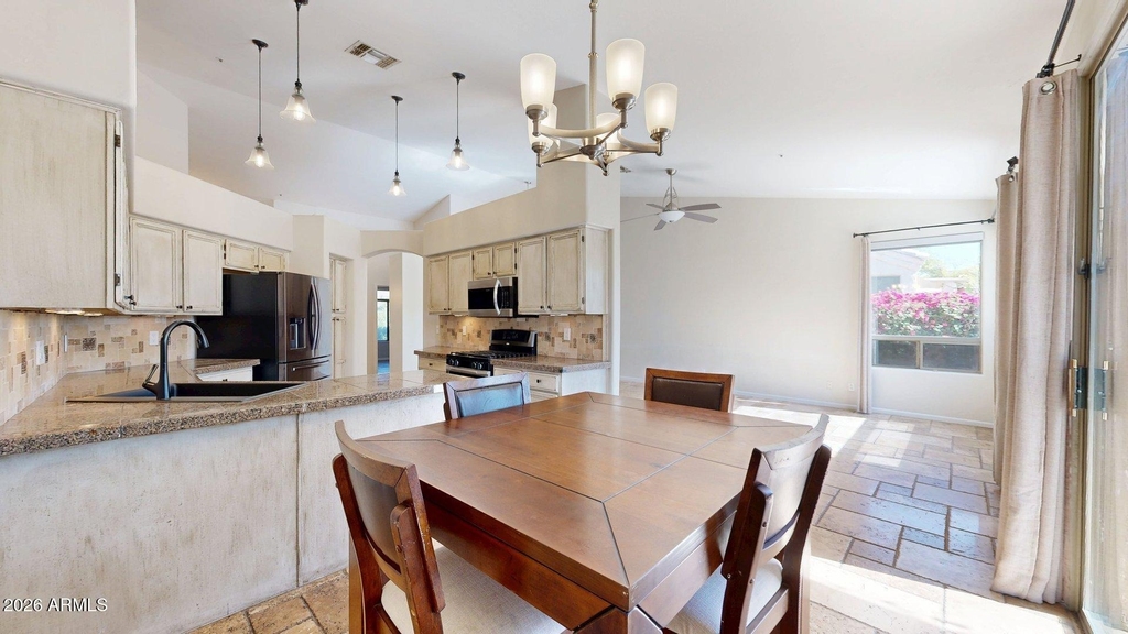 14746 N 97th Street - Photo 7