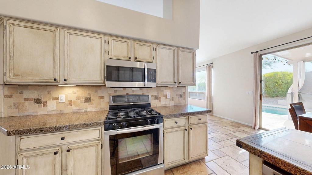 14746 N 97th Street - Photo 10