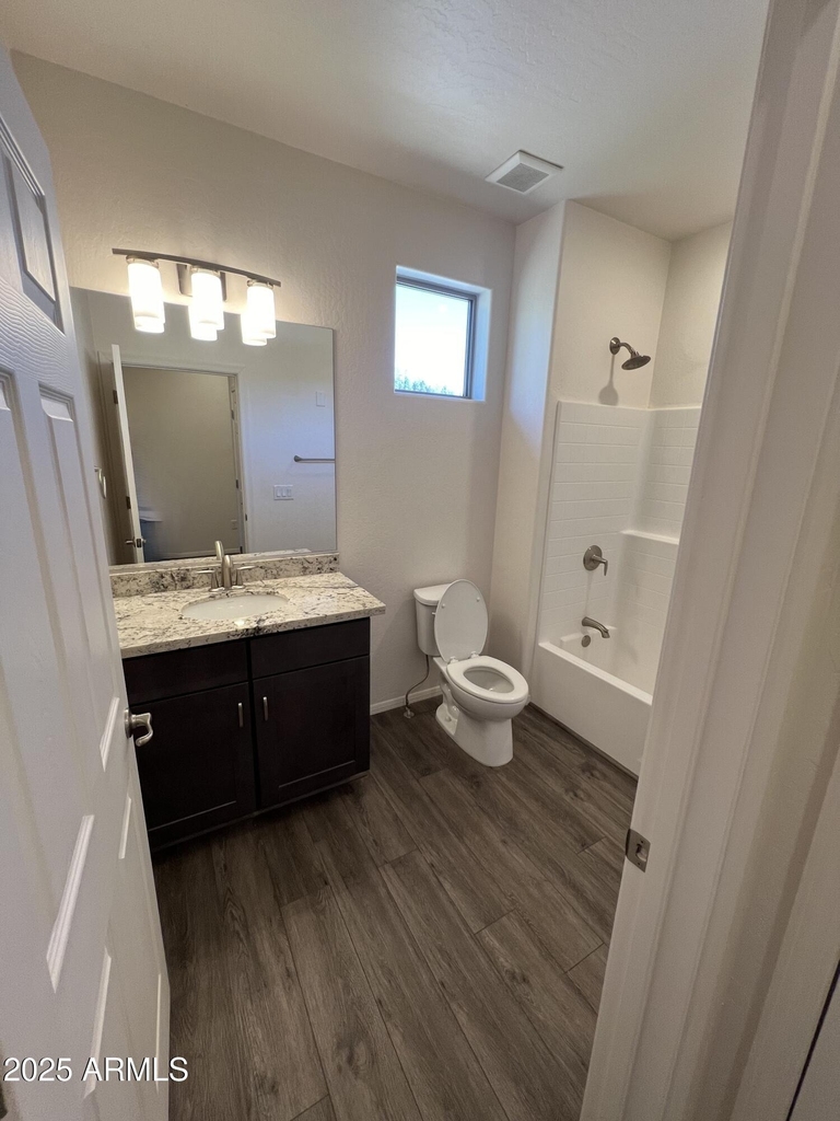 1650 E Ponderosa Parkway - Photo 13