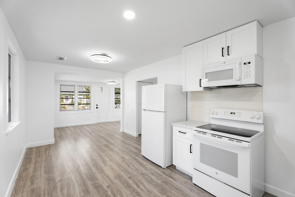 633 Sw Cleveland Avenue - Photo 8