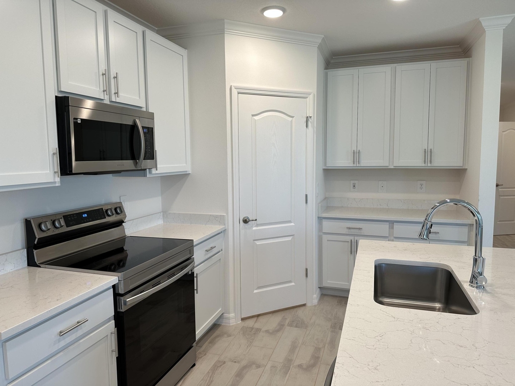 10936 Sw Vasari Way - Photo 8
