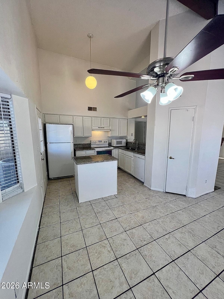 20828 N 21st Avenue - Photo 5