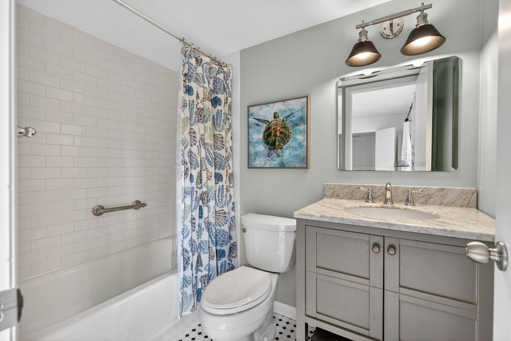 825 Center Street - Photo 17
