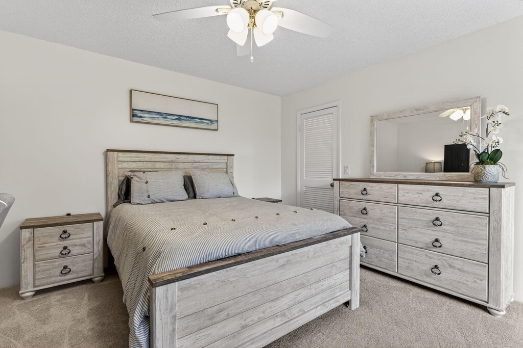 825 Center Street - Photo 15