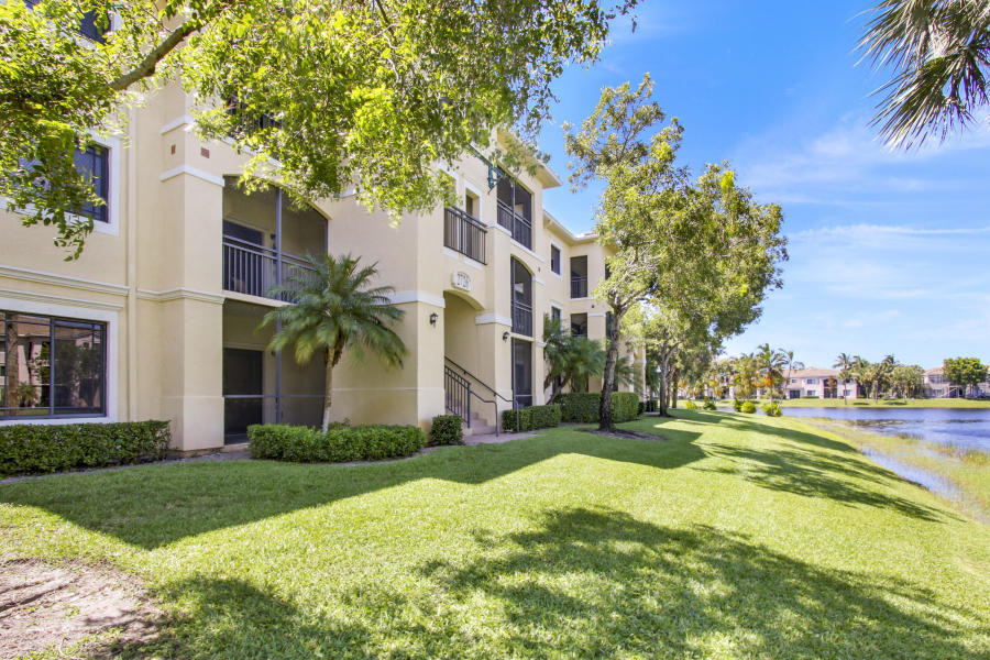 2726 Anzio Court - Photo 1
