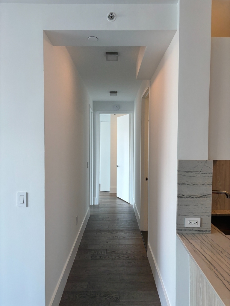 West 47th Street - Photo 2